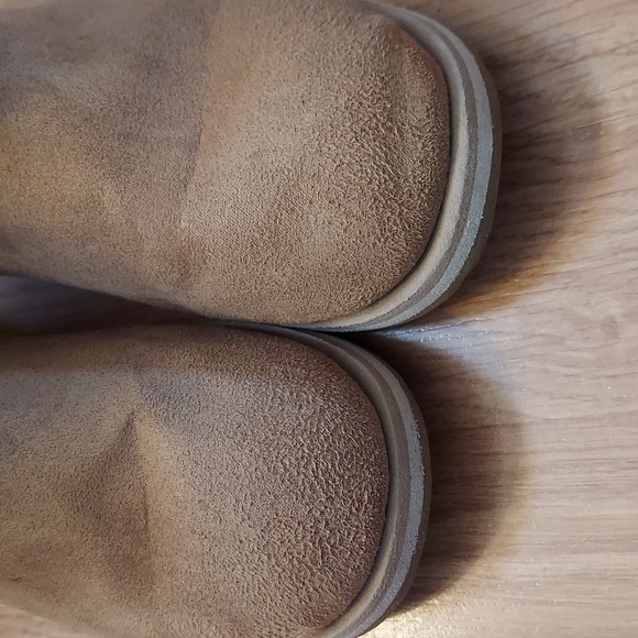 Faux Leather Winter Boots - Picture 8 of 8